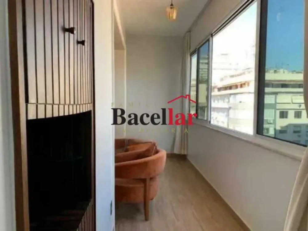 Apartamento, 3 quartos, 143 m² - Foto 2