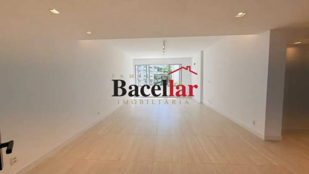 Apartamento, 3 quartos, 160 m² - Foto 1