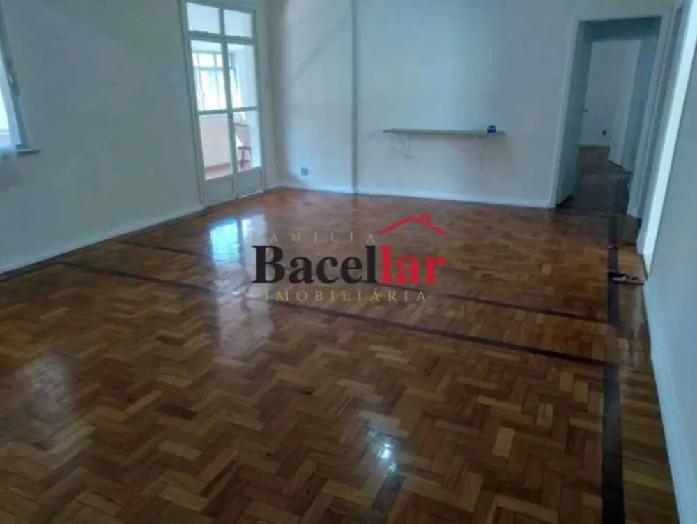 Apartamento, 3 quartos, 179 m² - Foto 2