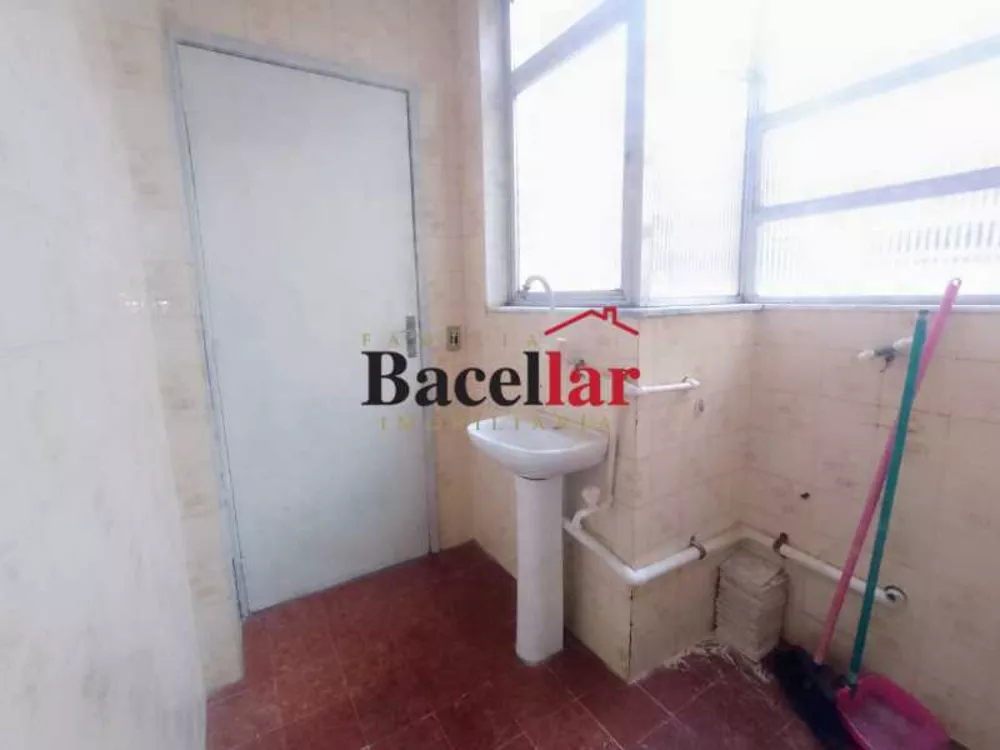 Apartamento, 3 quartos, 75 m² - Foto 2