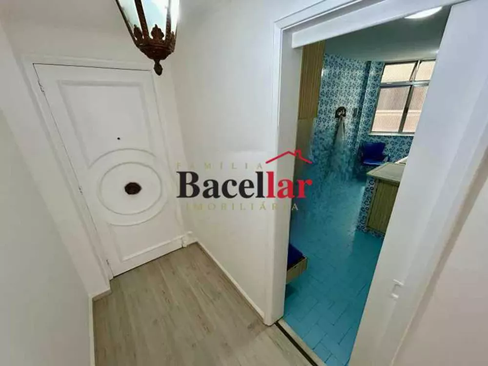 Apartamento, 3 quartos, 100 m² - Foto 1
