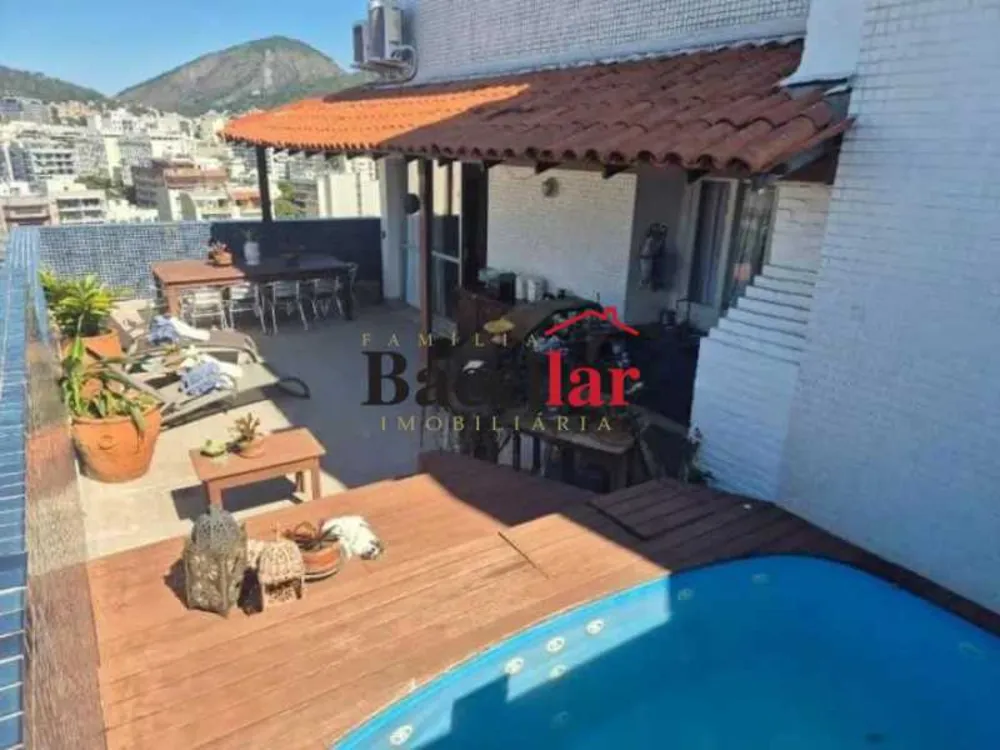 Cobertura, 3 quartos, 209 m² - Foto 13