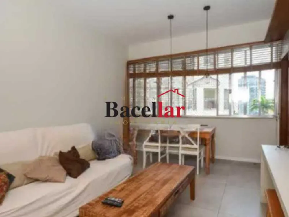 Apartamento, 3 quartos, 100 m² - Foto 1