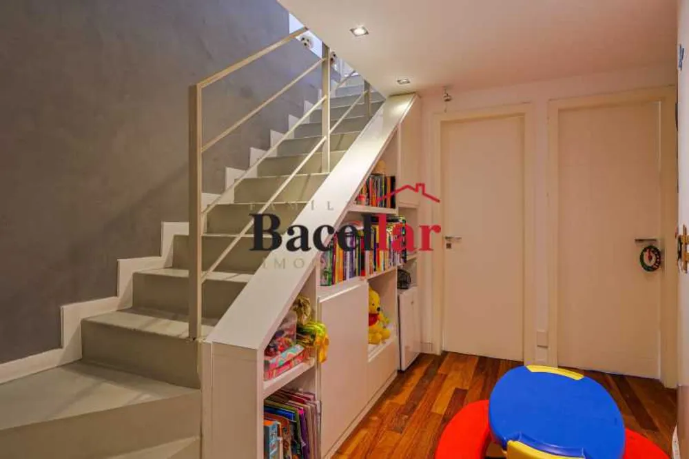 Cobertura, 4 quartos, 235 m² - Foto 19