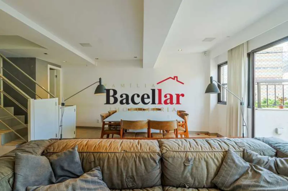 Cobertura, 4 quartos, 235 m² - Foto 3