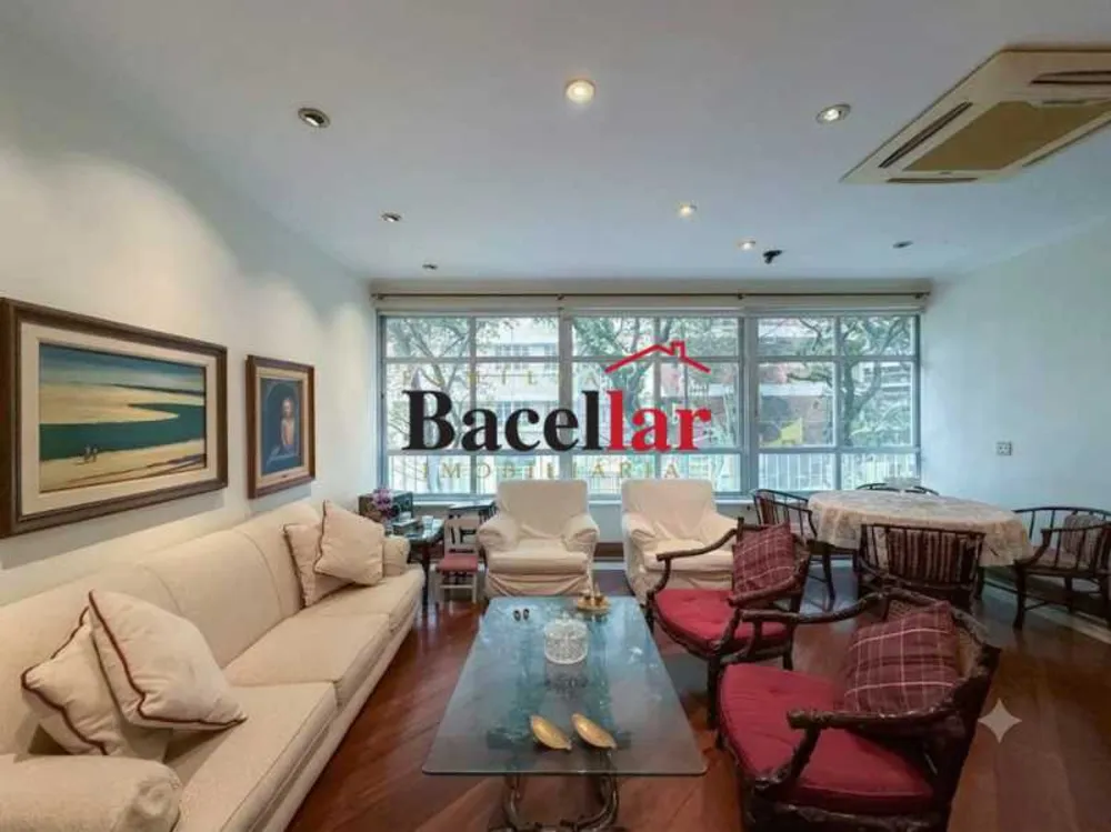 Apartamento, 4 quartos, 225 m² - Foto 1
