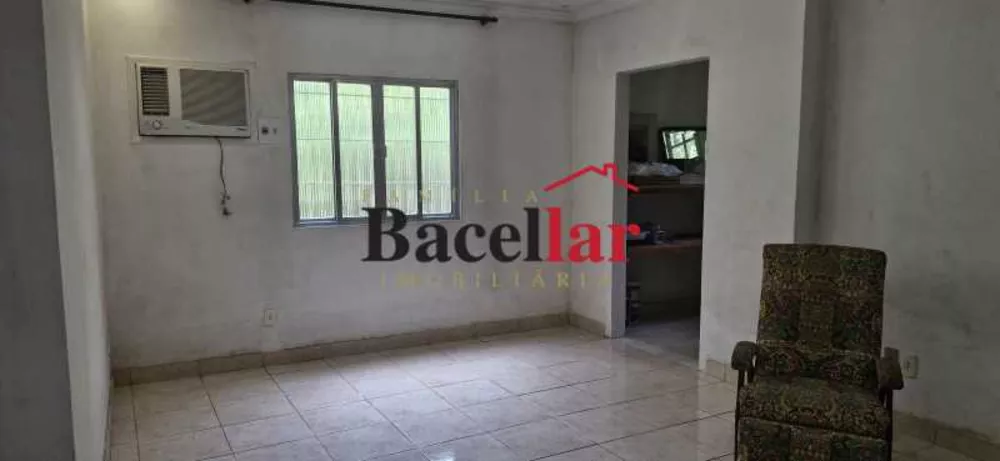 Casa, 3 quartos, 219 m² - Foto 4