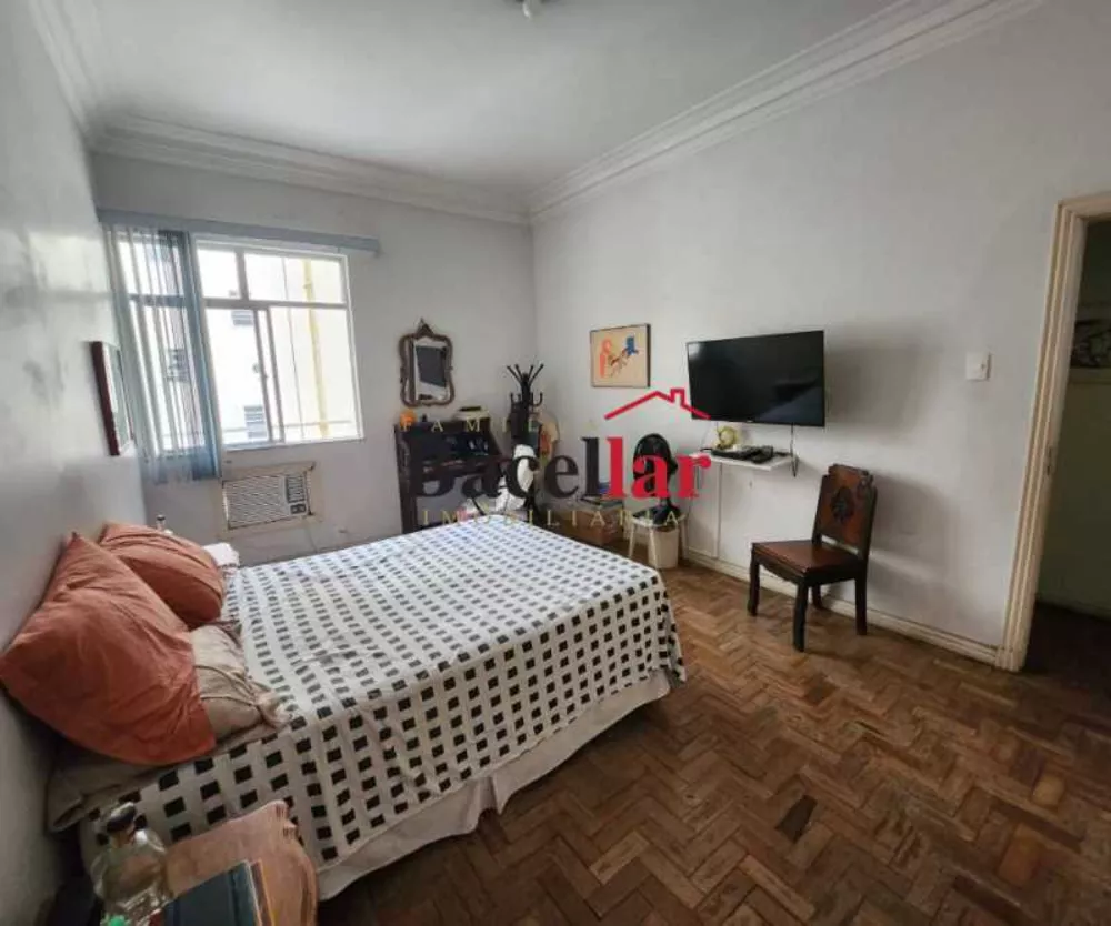 Apartamento, 4 quartos, 240 m² - Foto 11