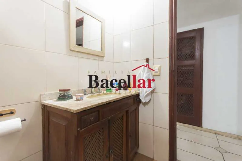 Apartamento, 3 quartos, 100 m² - Foto 1