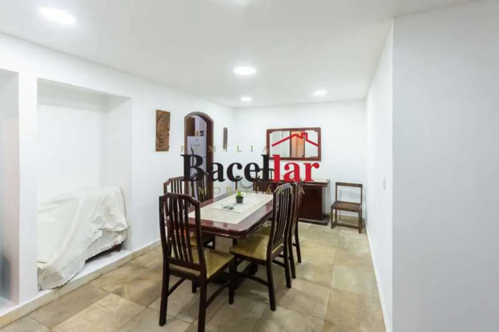 Apartamento, 3 quartos, 100 m² - Foto 2