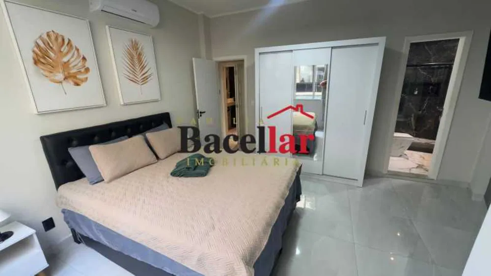 Apartamento, 3 quartos, 135 m² - Foto 2