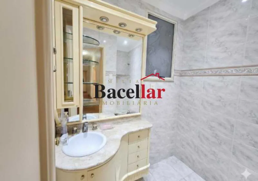 Apartamento, 3 quartos, 220 m² - Foto 29