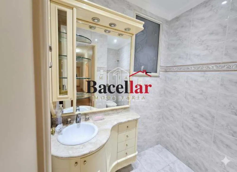 Apartamento, 3 quartos, 220 m² - Foto 13