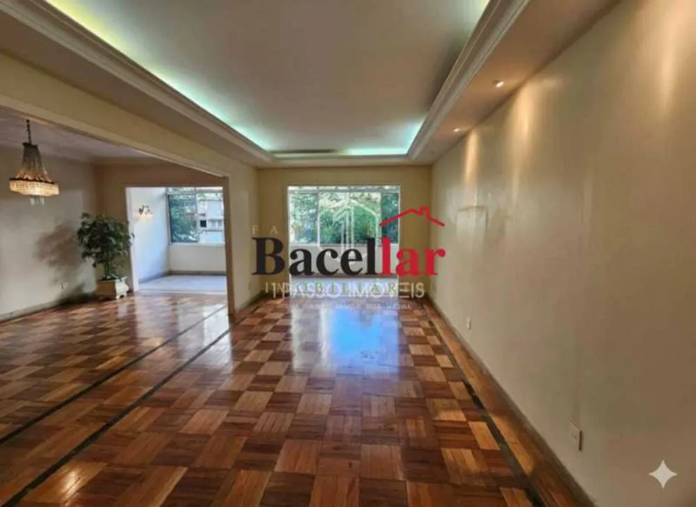 Apartamento, 3 quartos, 220 m² - Foto 12