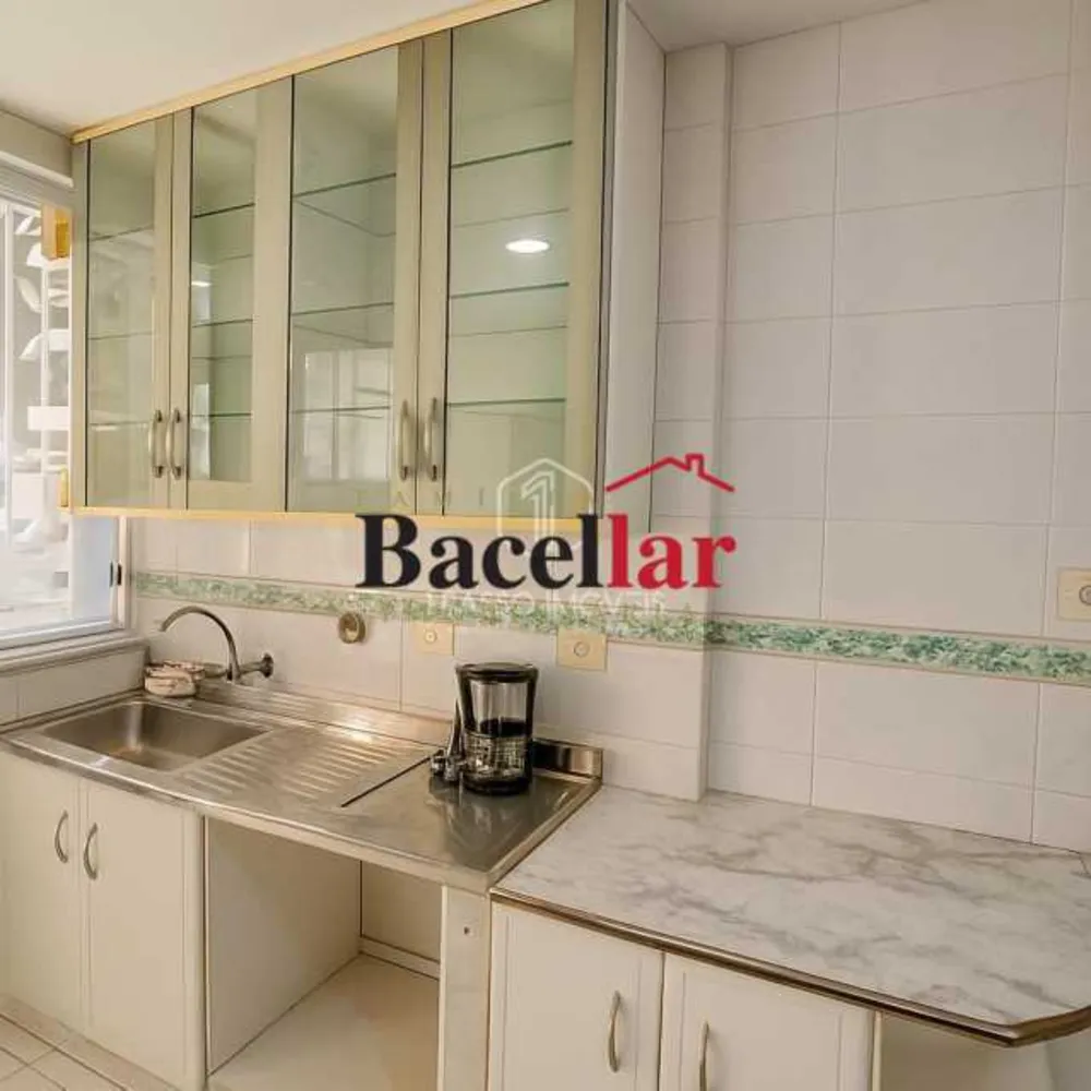 Apartamento, 3 quartos, 220 m² - Foto 6