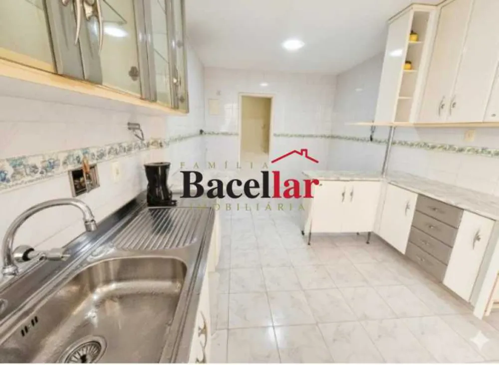 Apartamento, 3 quartos, 220 m² - Foto 23