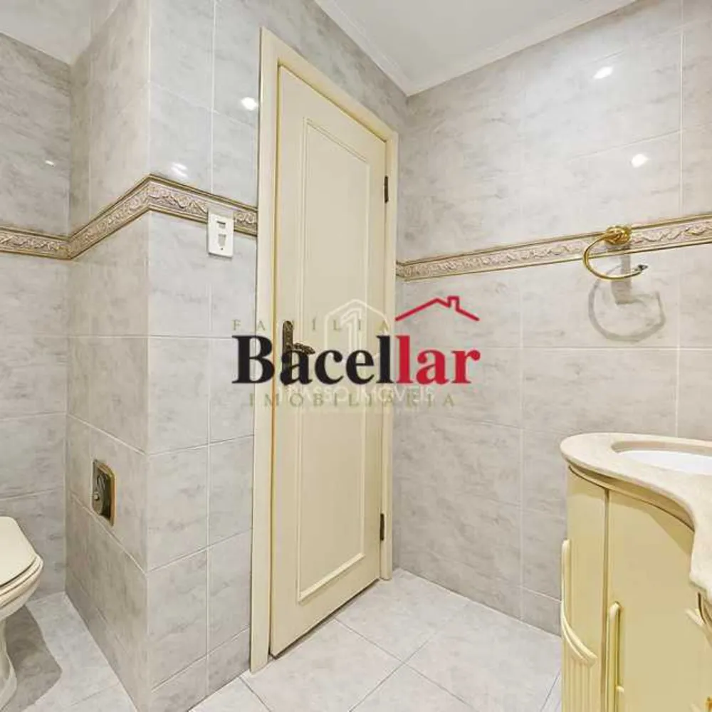 Apartamento, 3 quartos, 220 m² - Foto 3