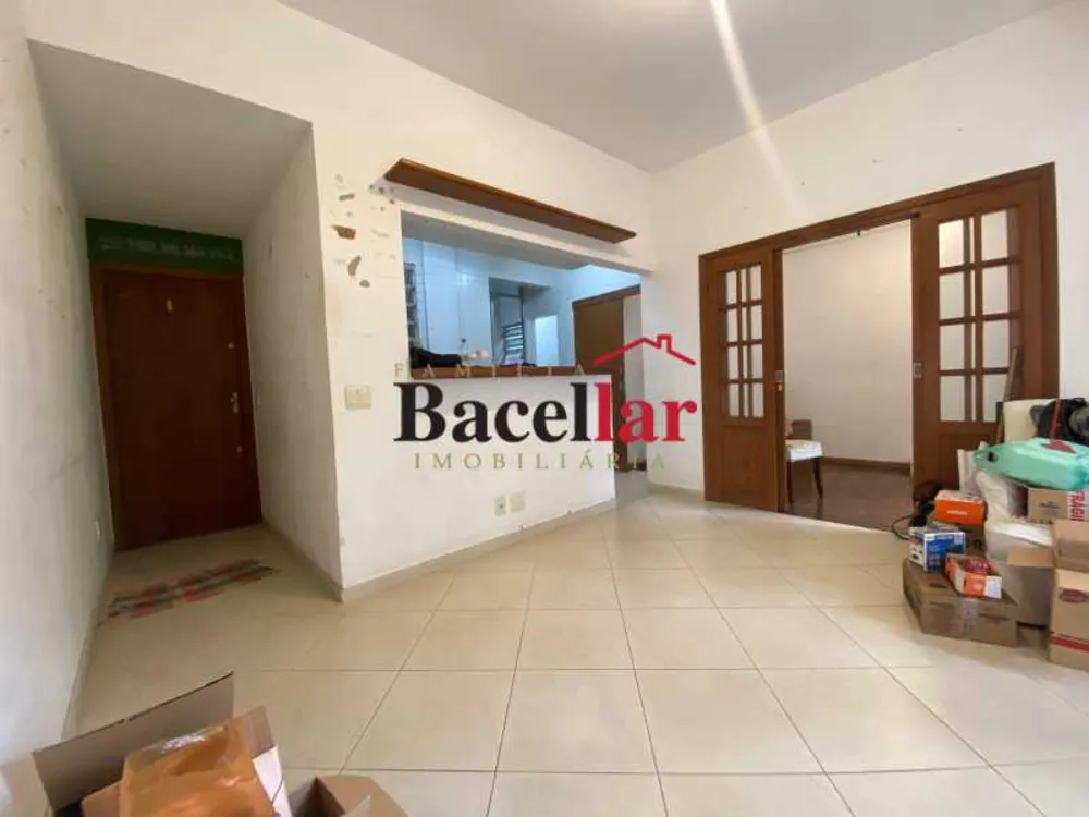 Apartamento, 3 quartos, 75 m² - Foto 2