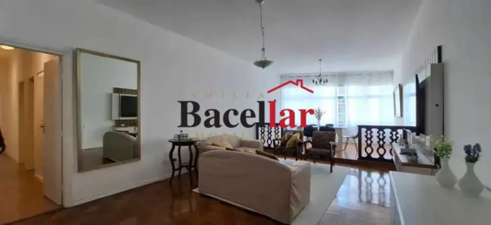 Apartamento, 3 quartos, 130 m² - Foto 1