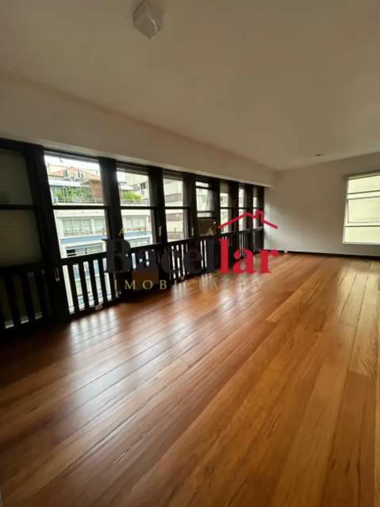 Apartamento, 4 quartos, 140 m² - Foto 1
