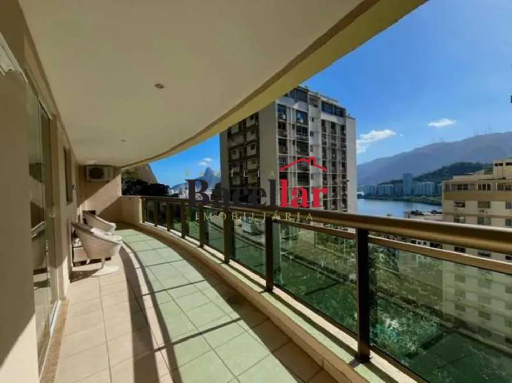 Cobertura, 2 quartos, 200 m² - Foto 1