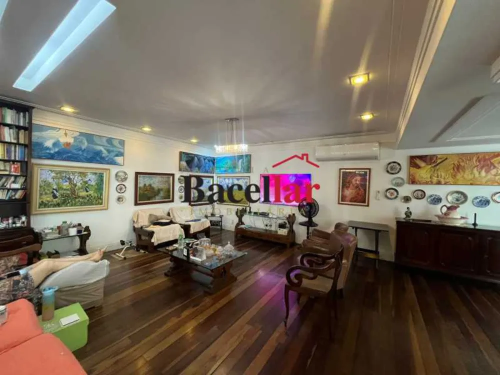 Apartamento, 4 quartos, 230 m² - Foto 2