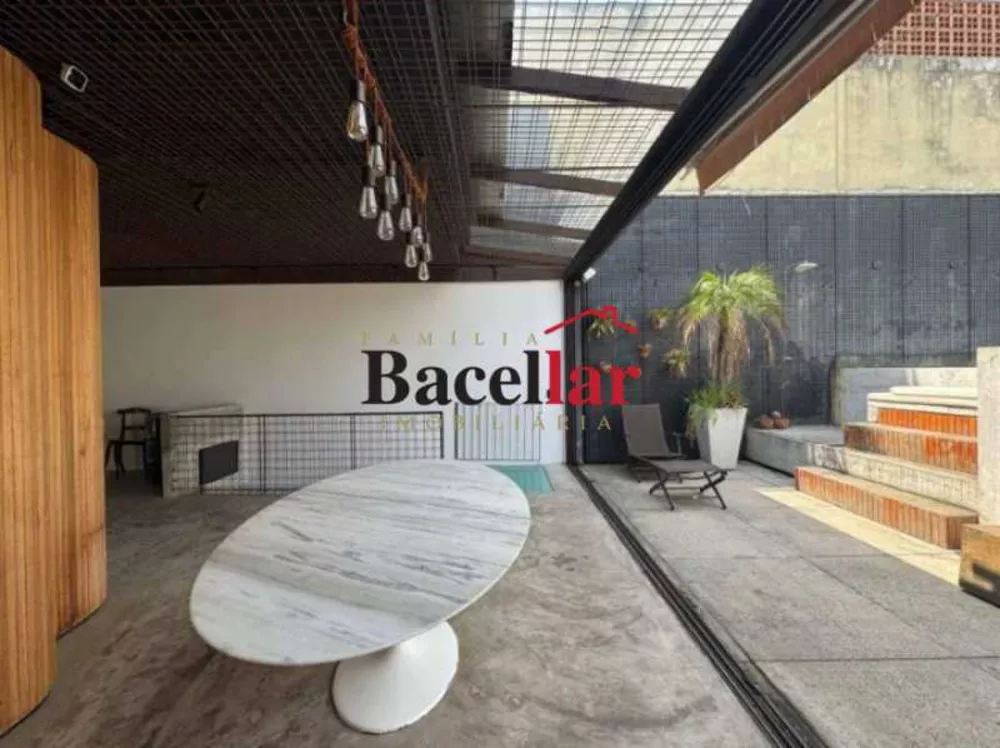 Cobertura, 3 quartos, 250 m² - Foto 6