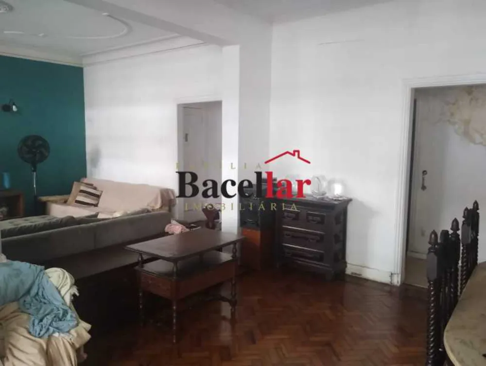Apartamento, 3 quartos, 184 m² - Foto 1