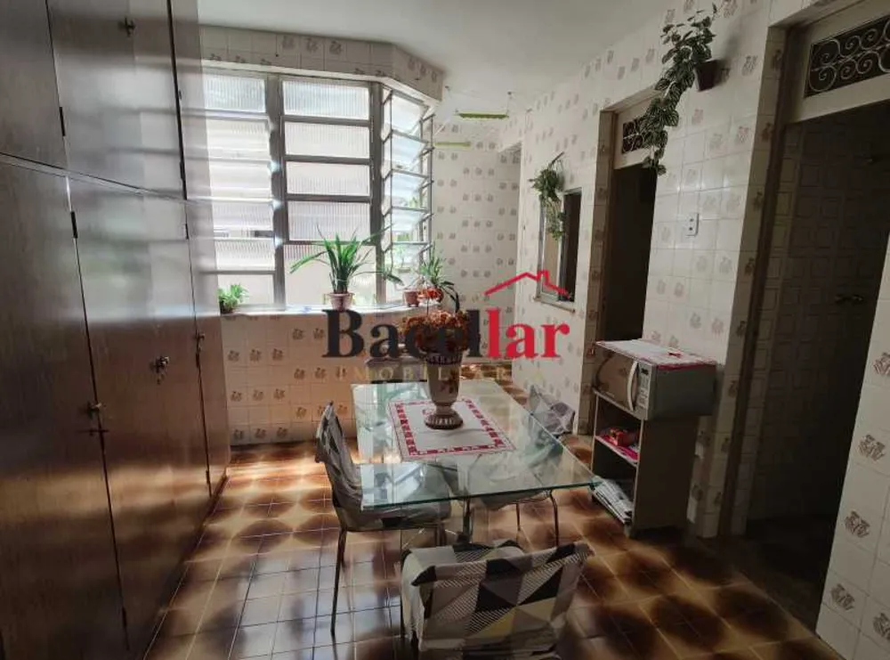Apartamento, 4 quartos, 182 m² - Foto 2