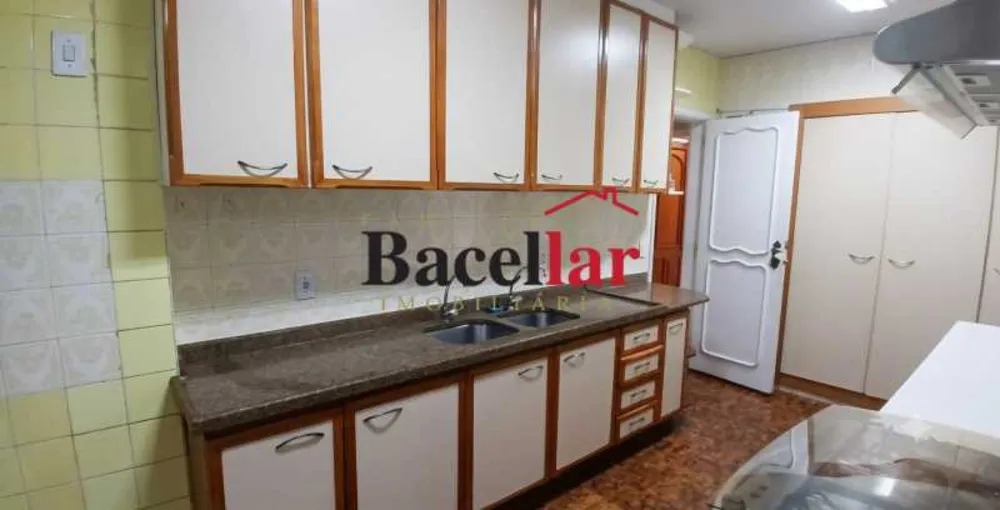 Apartamento, 3 quartos, 215 m² - Foto 13
