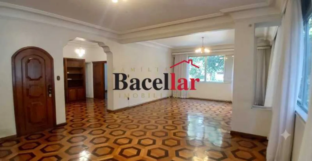 Apartamento, 3 quartos, 215 m² - Foto 10