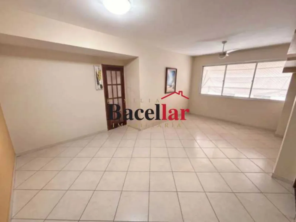 Apartamento, 3 quartos, 100 m² - Foto 1