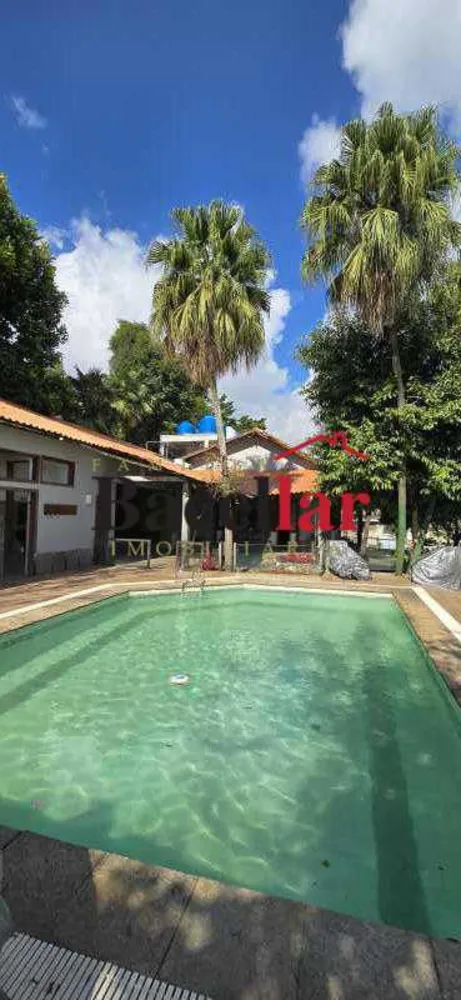 Casa, 6 quartos, 300 m² - Foto 1