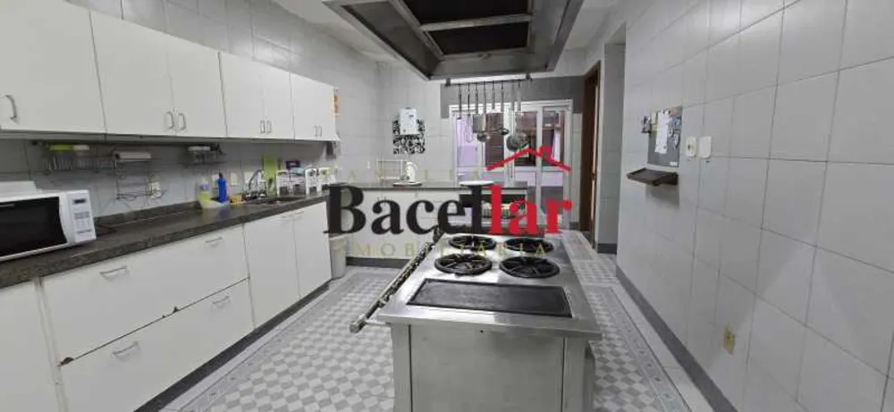 Casa, 6 quartos, 300 m² - Foto 21