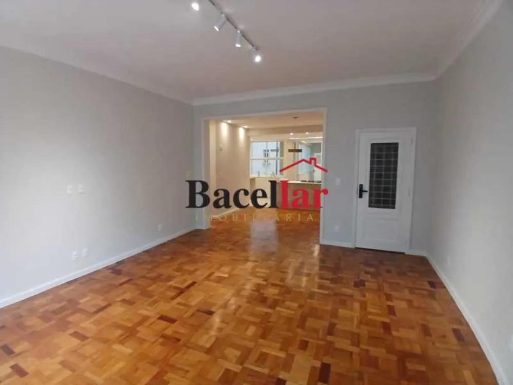 Apartamento, 3 quartos, 147 m² - Foto 1