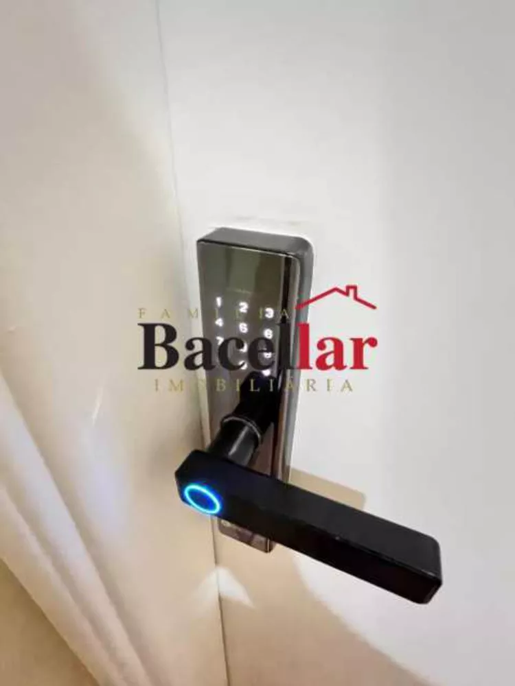 Apartamento, 3 quartos, 140 m² - Foto 4