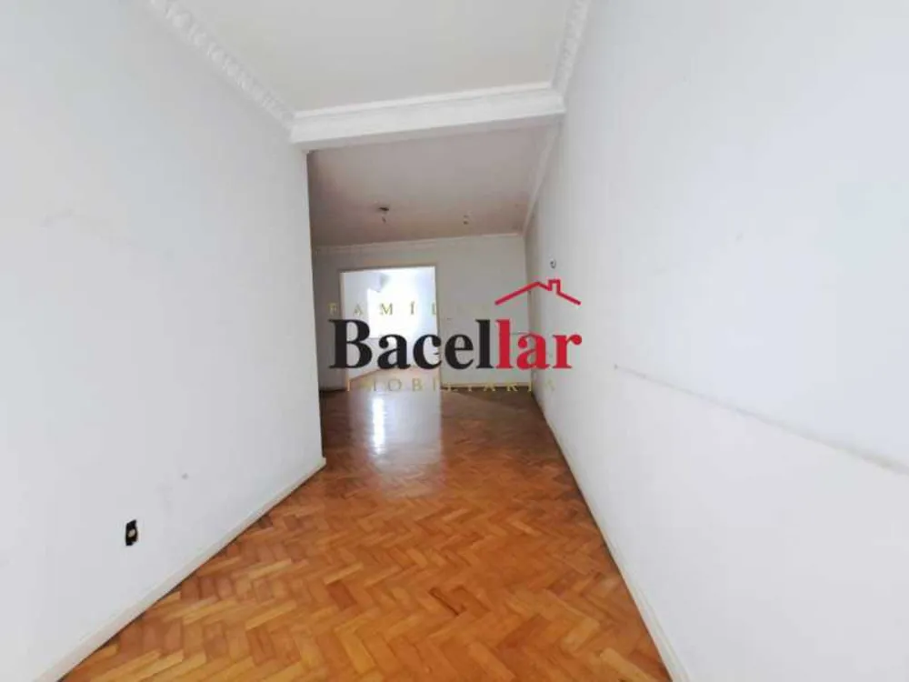 Apartamento, 3 quartos, 129 m² - Foto 2