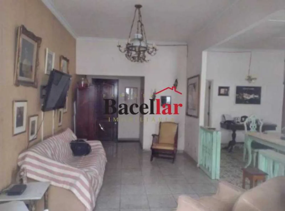 Cobertura, 3 quartos, 257 m² - Foto 1