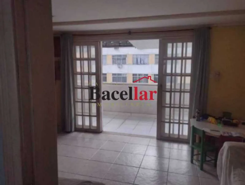 Cobertura, 3 quartos, 257 m² - Foto 3