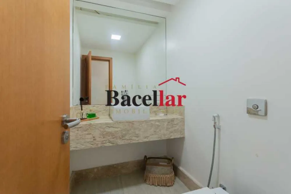 Cobertura, 3 quartos, 208 m² - Foto 13