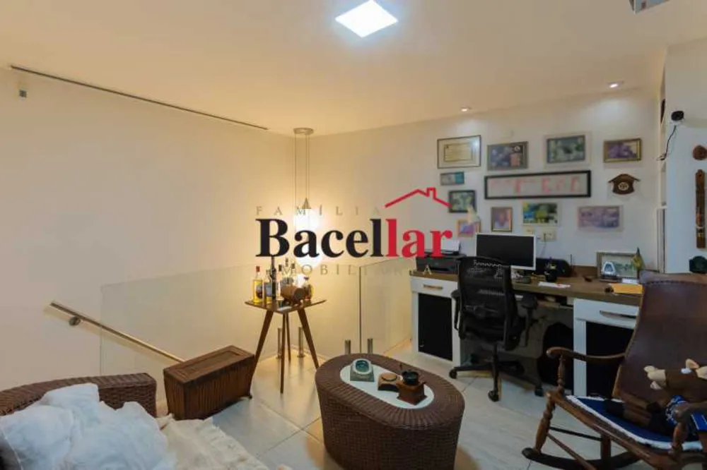 Cobertura, 3 quartos, 208 m² - Foto 14