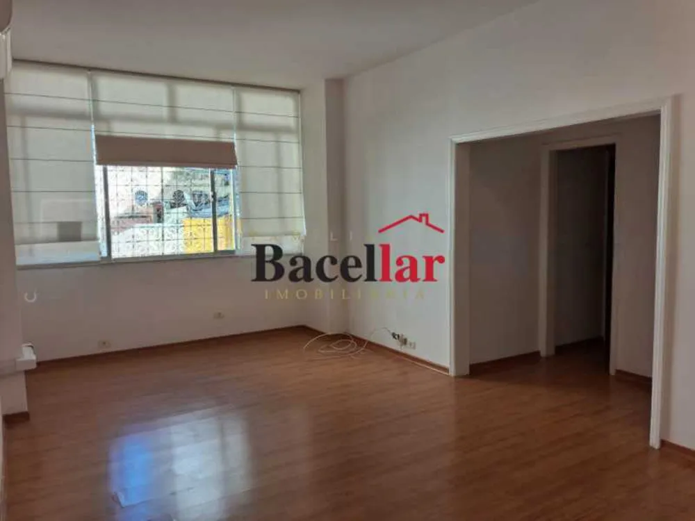 Apartamento, 3 quartos, 100 m² - Foto 1