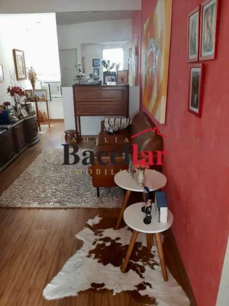 Apartamento, 2 quartos, 61 m² - Foto 2