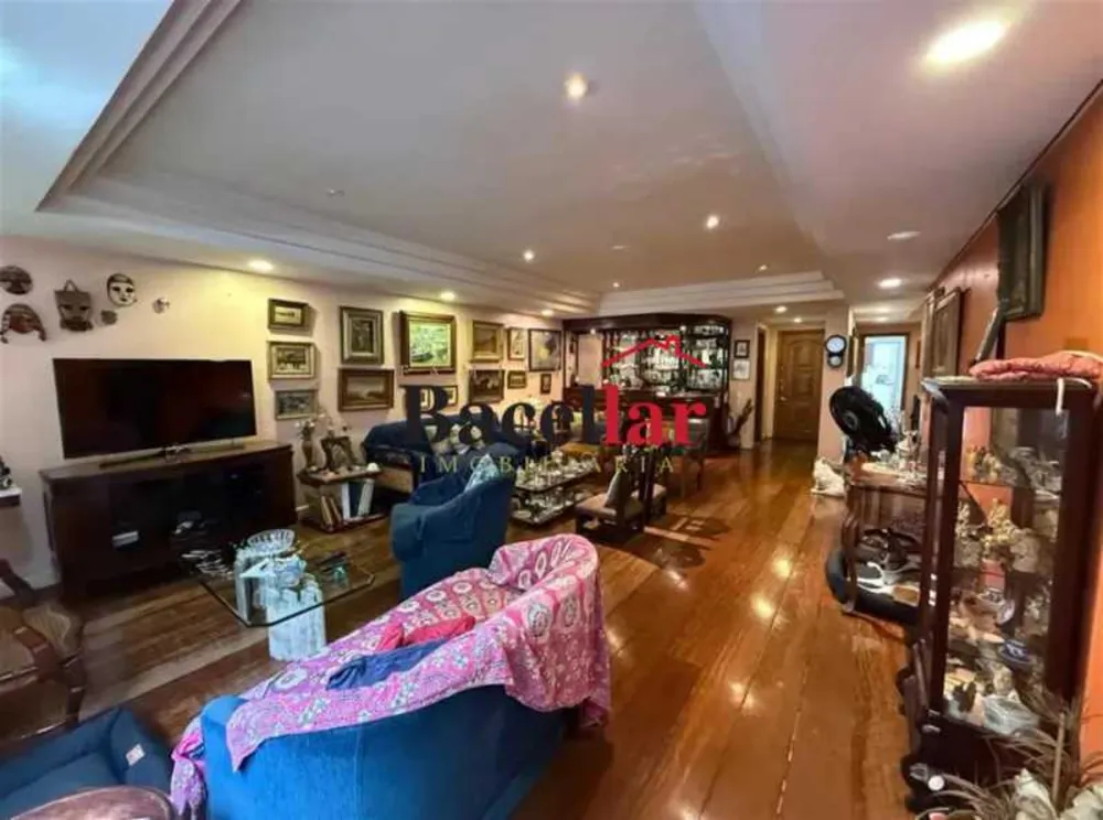 Apartamento, 3 quartos, 224 m² - Foto 11