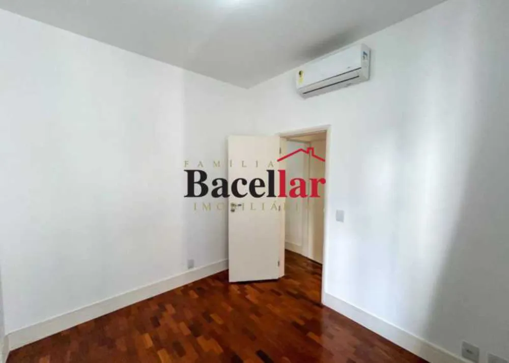 Apartamento, 3 quartos, 150 m² - Foto 2