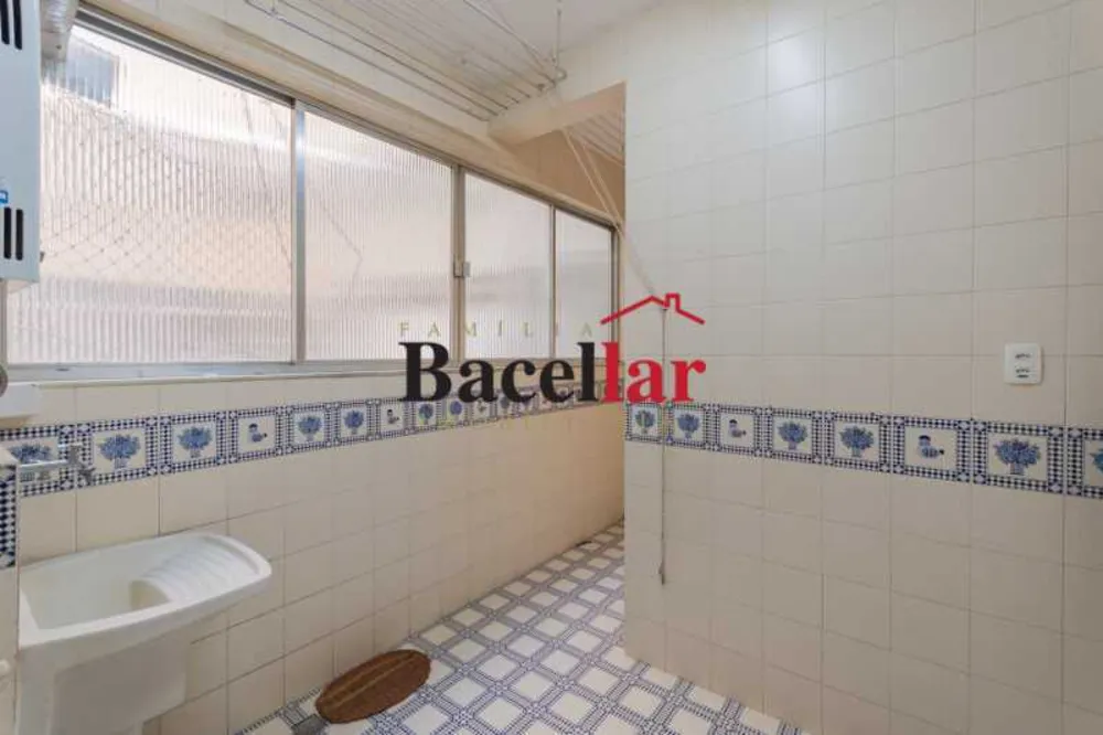Apartamento, 3 quartos, 161 m² - Foto 1