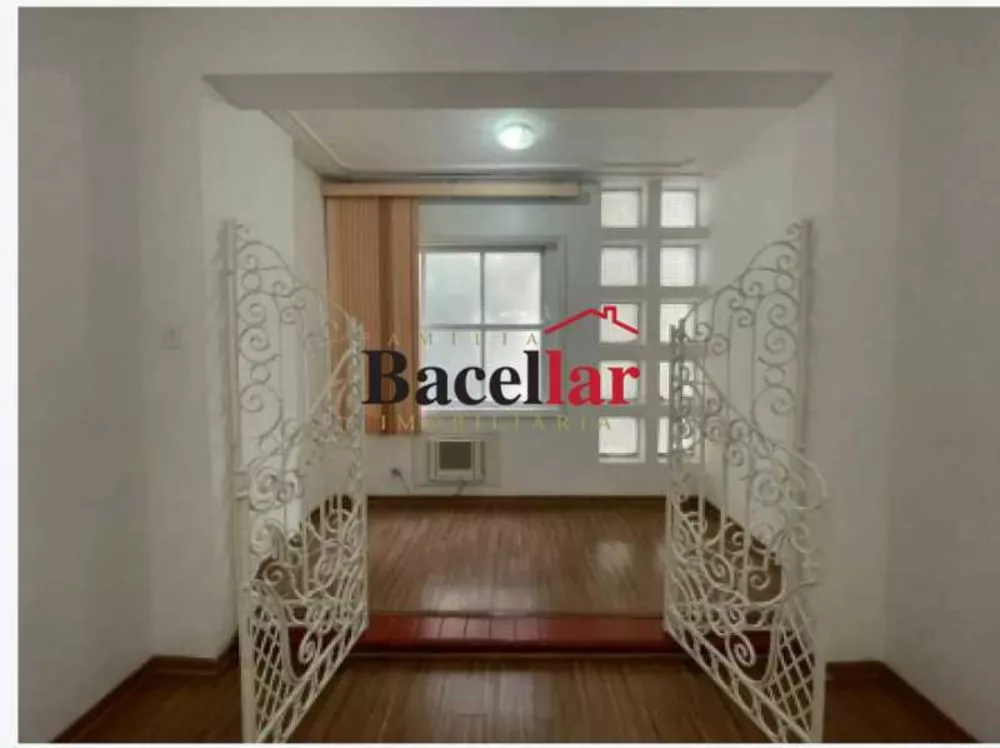 Apartamento, 3 quartos, 130 m² - Foto 4