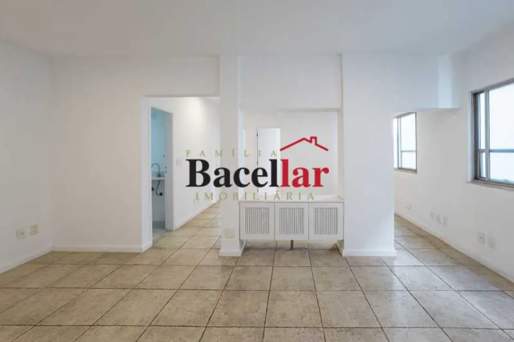Apartamento, 3 quartos, 79 m² - Foto 2