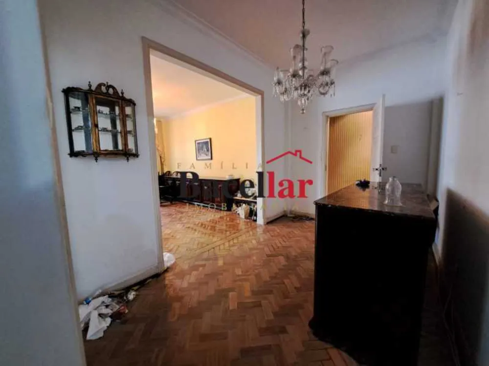 Apartamento, 3 quartos, 200 m² - Foto 2