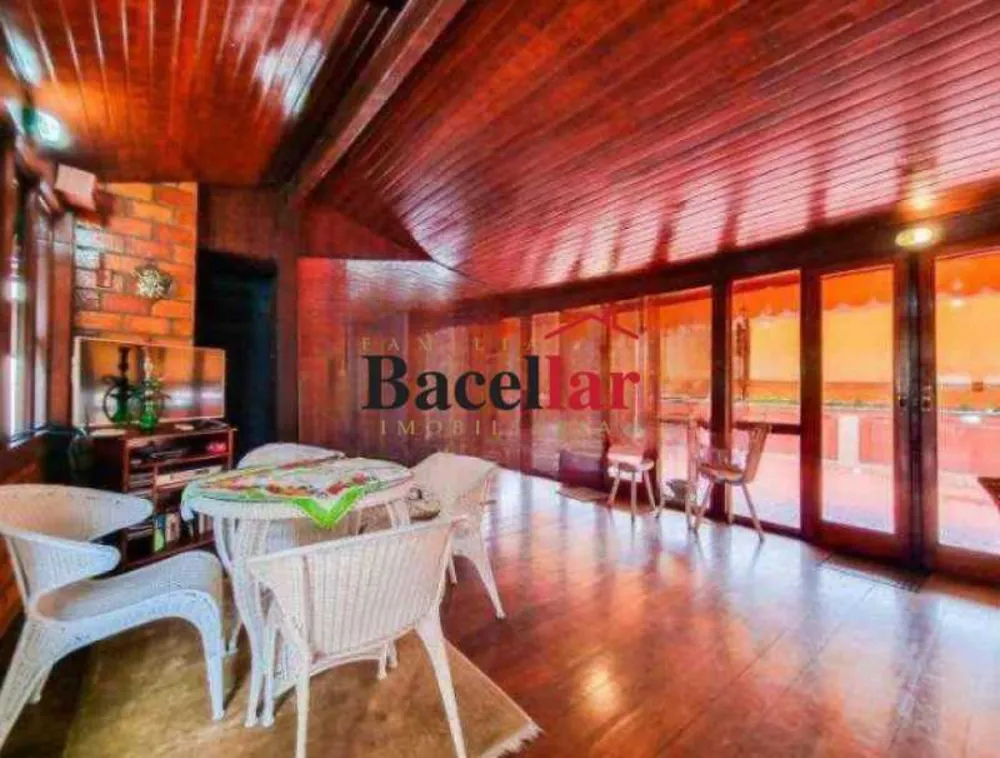 Casa, 4 quartos, 300 m² - Foto 25